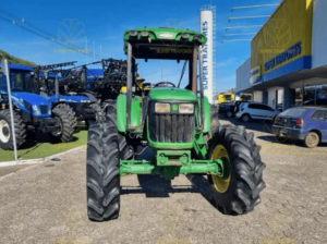 Trator John Deere JD 5078 ano 2011.