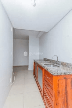 Apartamento de 2 dormitórios no bairro Menino Deus. - Image 6