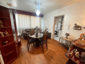 Apartamento totalmente mobiliado de 1 dormitório no bairro Floresta.