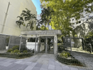 Apartamento totalmente mobiliado de 1 dormitório no bairro Floresta. - Image 17
