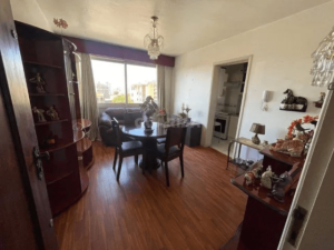 Apartamento totalmente mobiliado de 1 dormitório no bairro Floresta. - Image 5
