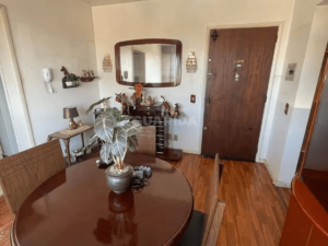 Apartamento totalmente mobiliado de 1 dormitório no bairro Floresta. - Image 4