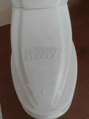Chuveiro 220V com pressurizador - Image 3