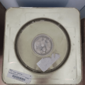 product-grid-gallery-item