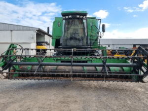 Arroz e soja 4X4, JD 1175 ano 2007 com plataforma de 16 pés rígida e 19 pés fléx