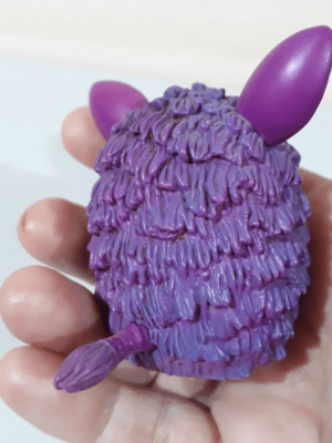 Brinquedo Furby coleção Hasbro 2013 (O branco falta uma orelha) - Image 2