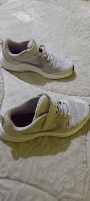 Tênis NIKE feminino infantil - Image 3