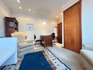 Sala comercial com 1 vaga de garagem, no bairro Petrópolis
